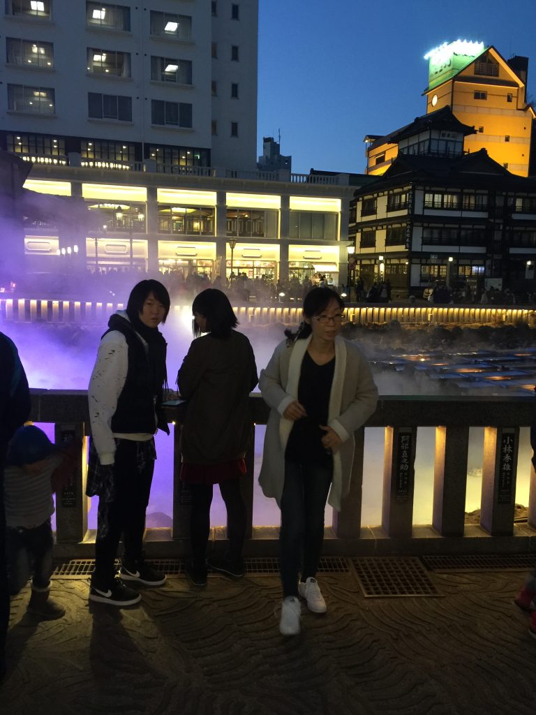 草津温泉湯畑